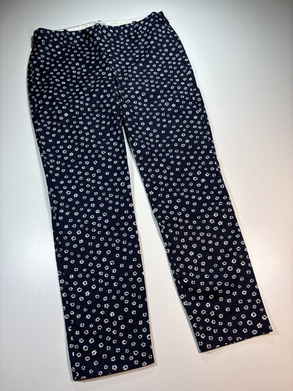 J Crew navy White Floral Print Stretch Crop Pants Women's Size 6 Cotton Slim